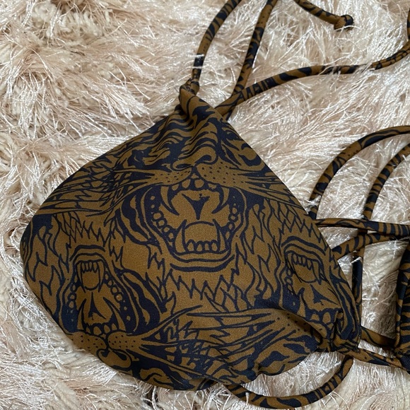 NEW Rare Ed Hardy Tiger String Bikini Size XL - Picture 4 of 7